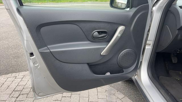 Dacia Sandero image 3