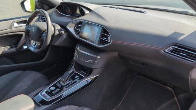 Peugeot 308 image 8