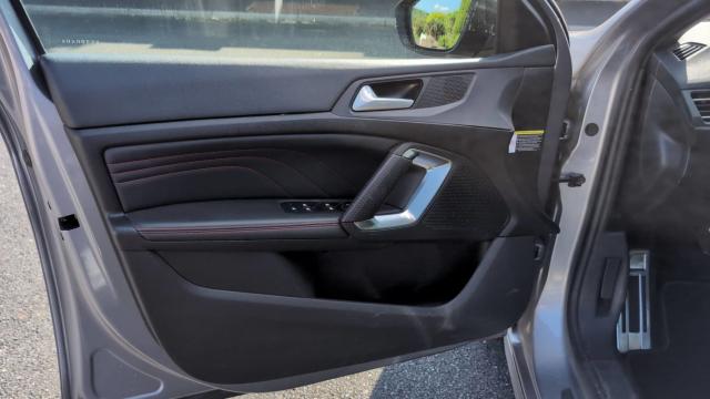 Peugeot 308 image 5