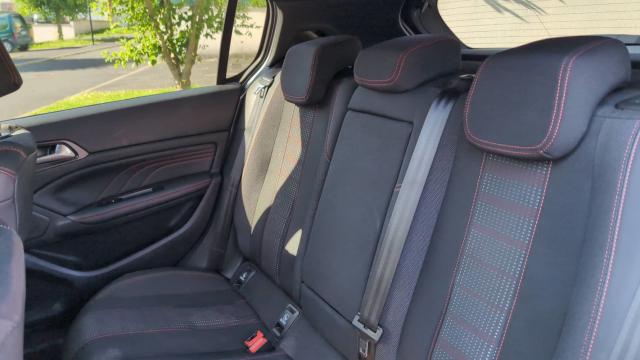 Peugeot 308 image 6