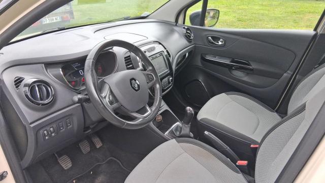 Renault Captur image 8