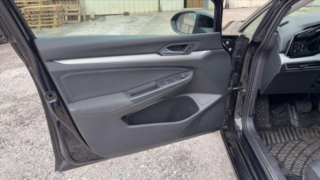 Volkswagen Golf image 8