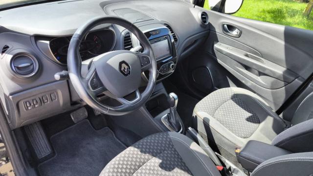 Renault Captur image 9