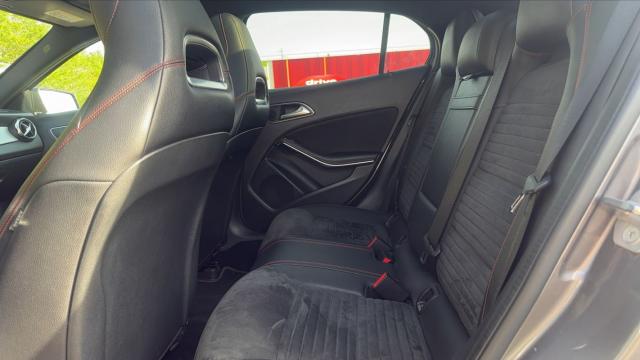Mercedes Benz Classe Gla image 9