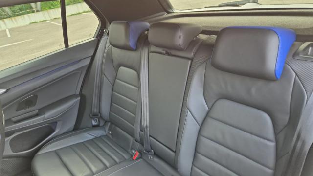 Volkswagen Golf image 9