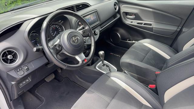 Toyota Yaris image 8