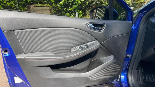 Renault Clio image 6