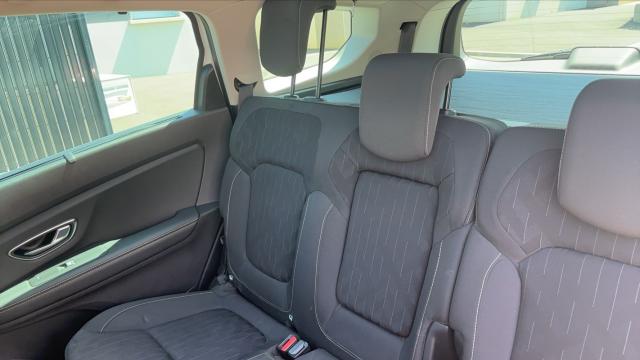 Renault Grand Scénic image 3