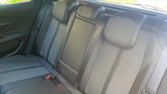 Peugeot 3008 image 4