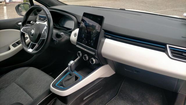 Renault Clio image 2