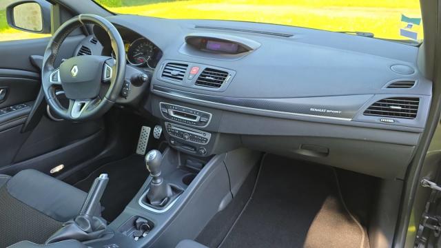 Renault Mégane Coupé image 9