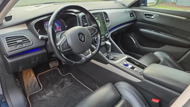 Renault Talisman Estate image 5