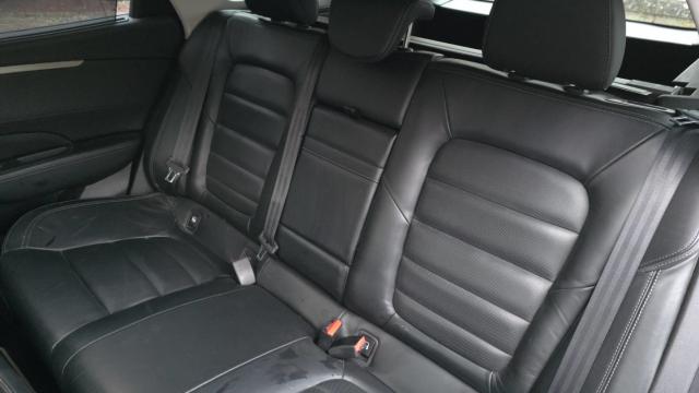 Renault Talisman Estate image 6