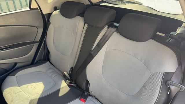 Renault Captur image 1