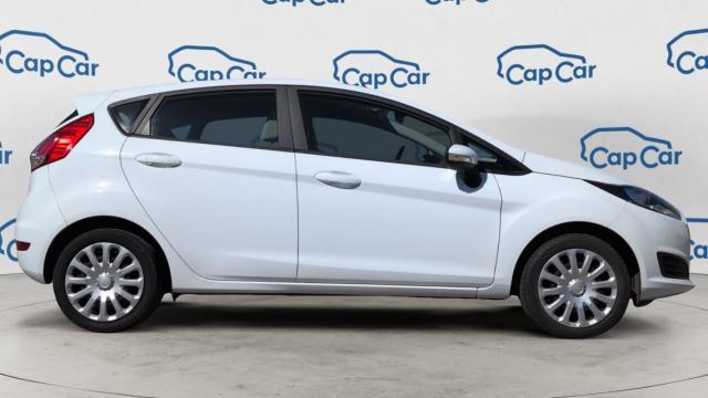 Ford Fiesta image 2