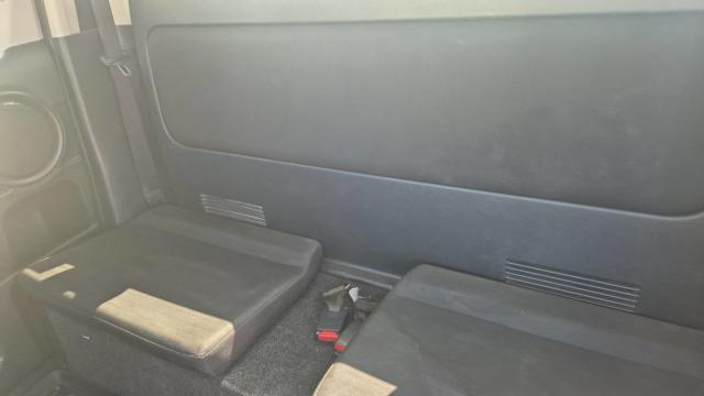 Toyota Hilux image 4