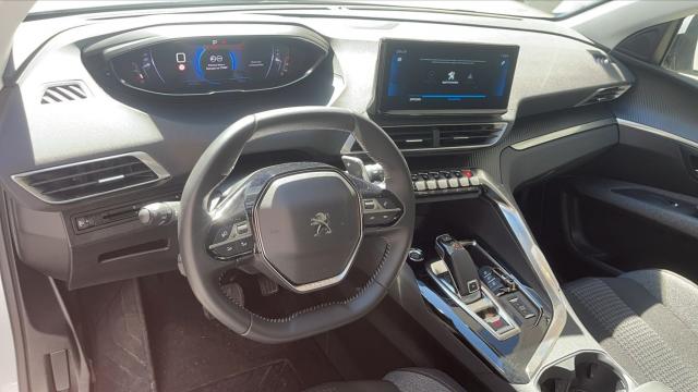 Peugeot 3008 image 4