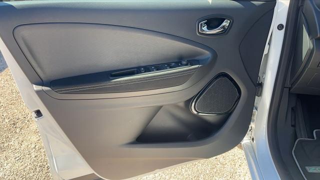 Renault Zoe image 8