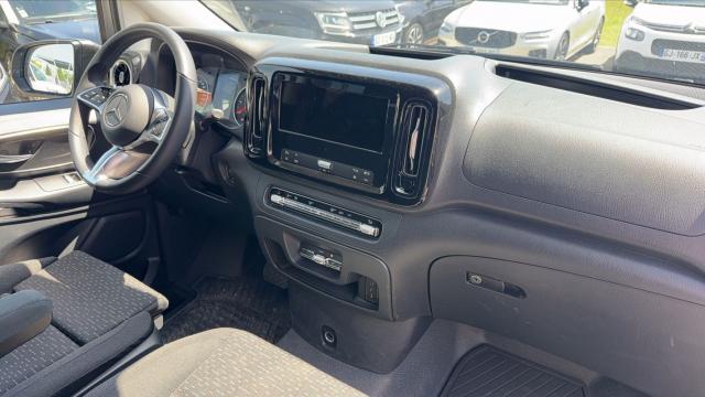 Mercedes Benz Vito image 5