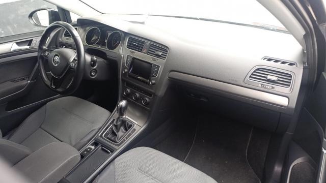 Volkswagen Golf image 3
