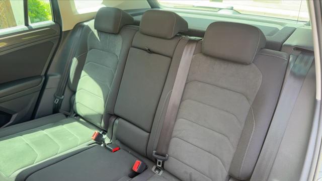Volkswagen Tiguan image 9