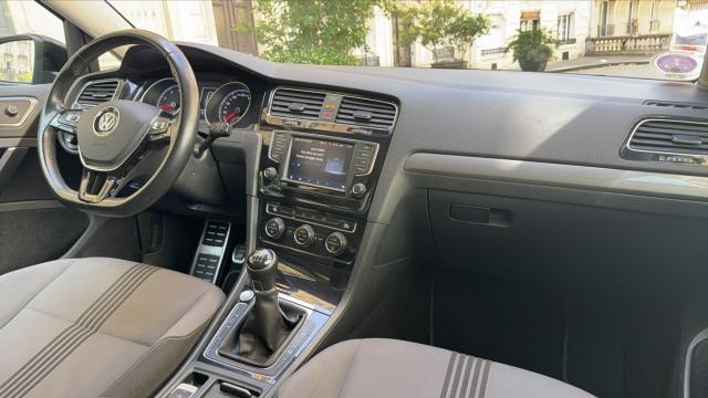 Volkswagen Golf image 3