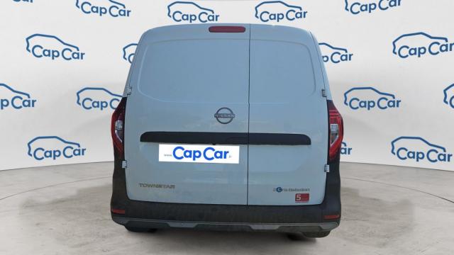 Nissan Townstar image 4