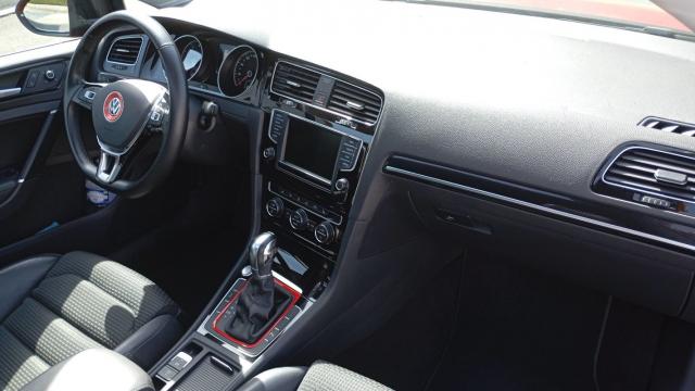 Volkswagen Golf image 3