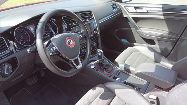 Volkswagen Golf image 4