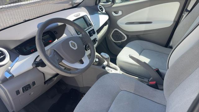 Renault Zoe image 9