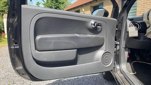 Fiat 500c image 2
