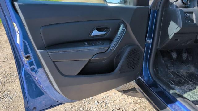 Dacia Duster image 9
