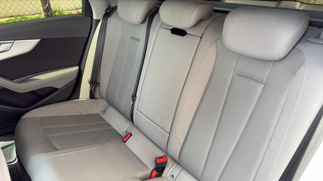 Audi A4 Avant image 3