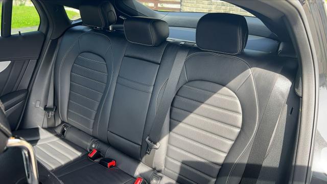 Mercedes Benz Classe Glc image 9