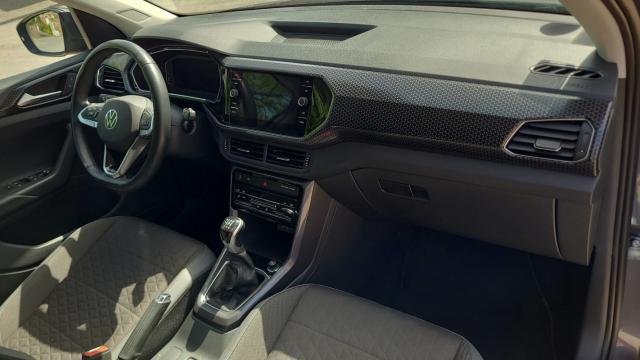 Volkswagen T-Cross image 6