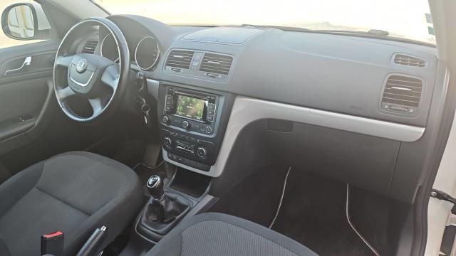 Skoda Yeti image 6