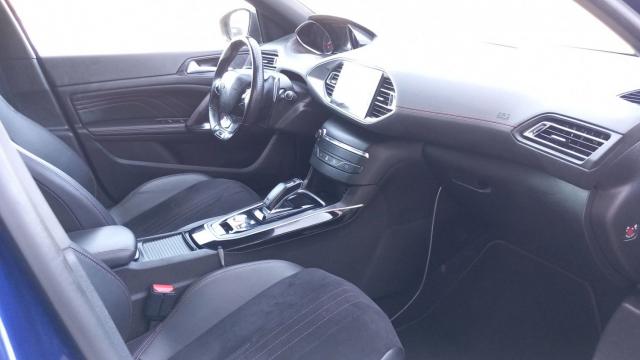 Peugeot 308 image 8