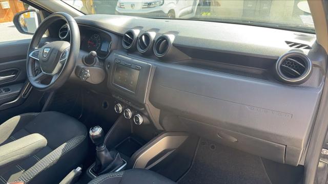 Dacia Duster image 2