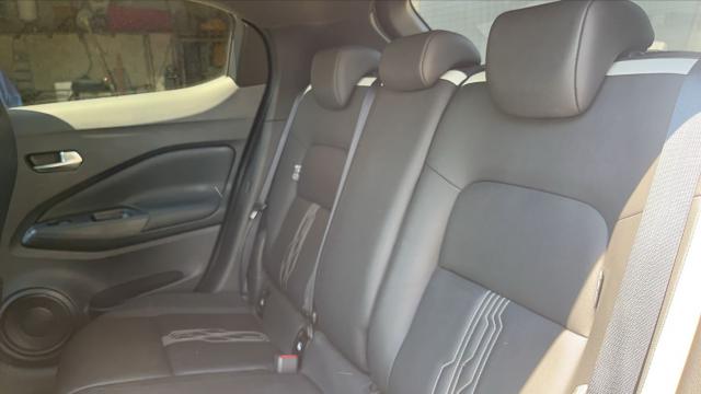 Nissan Juke image 9