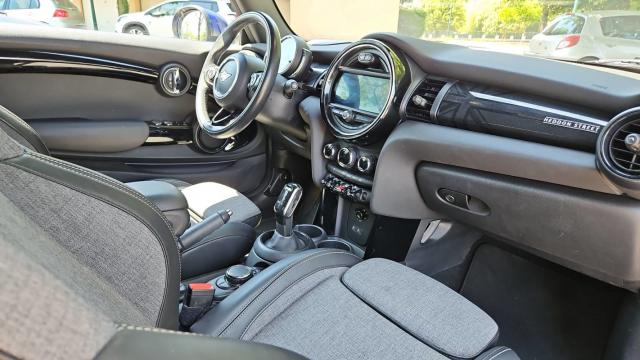 Mini Cabrio image 5