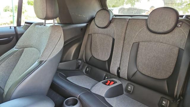 Mini Cabrio image 3