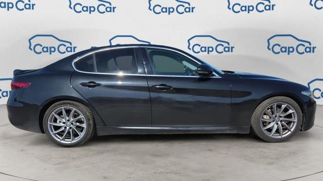 Alfa Romeo Giulia image 4