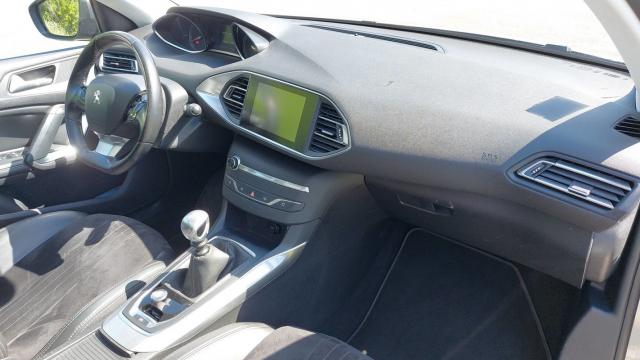 Peugeot 308 image 4