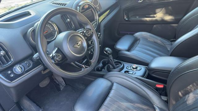 Mini Countryman image 9