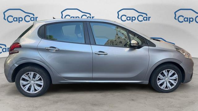 Peugeot 208 image 6
