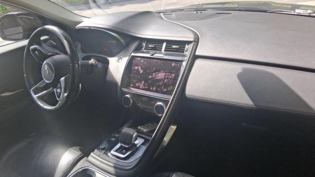 Jaguar E-Pace image 2