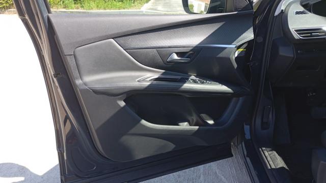 Peugeot 3008 image 5