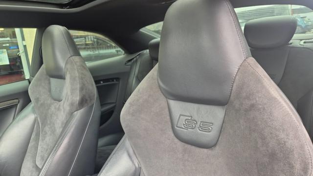 Audi S5 image 9