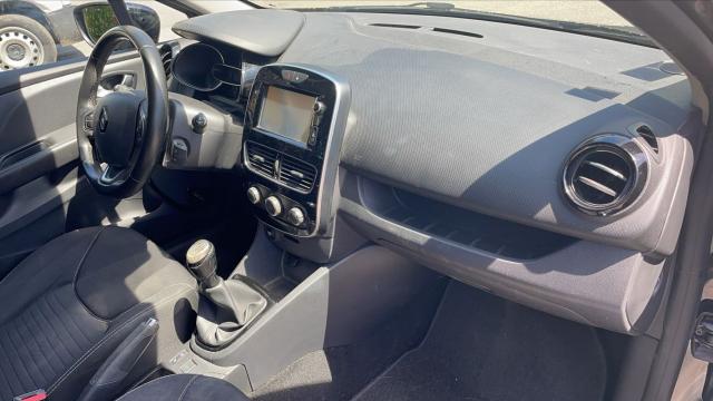 Renault Clio image 2
