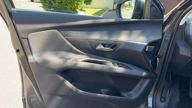 Peugeot 3008 image 7
